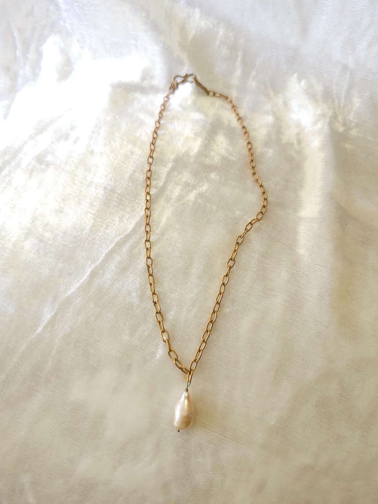 Baroque pearl chain necklace