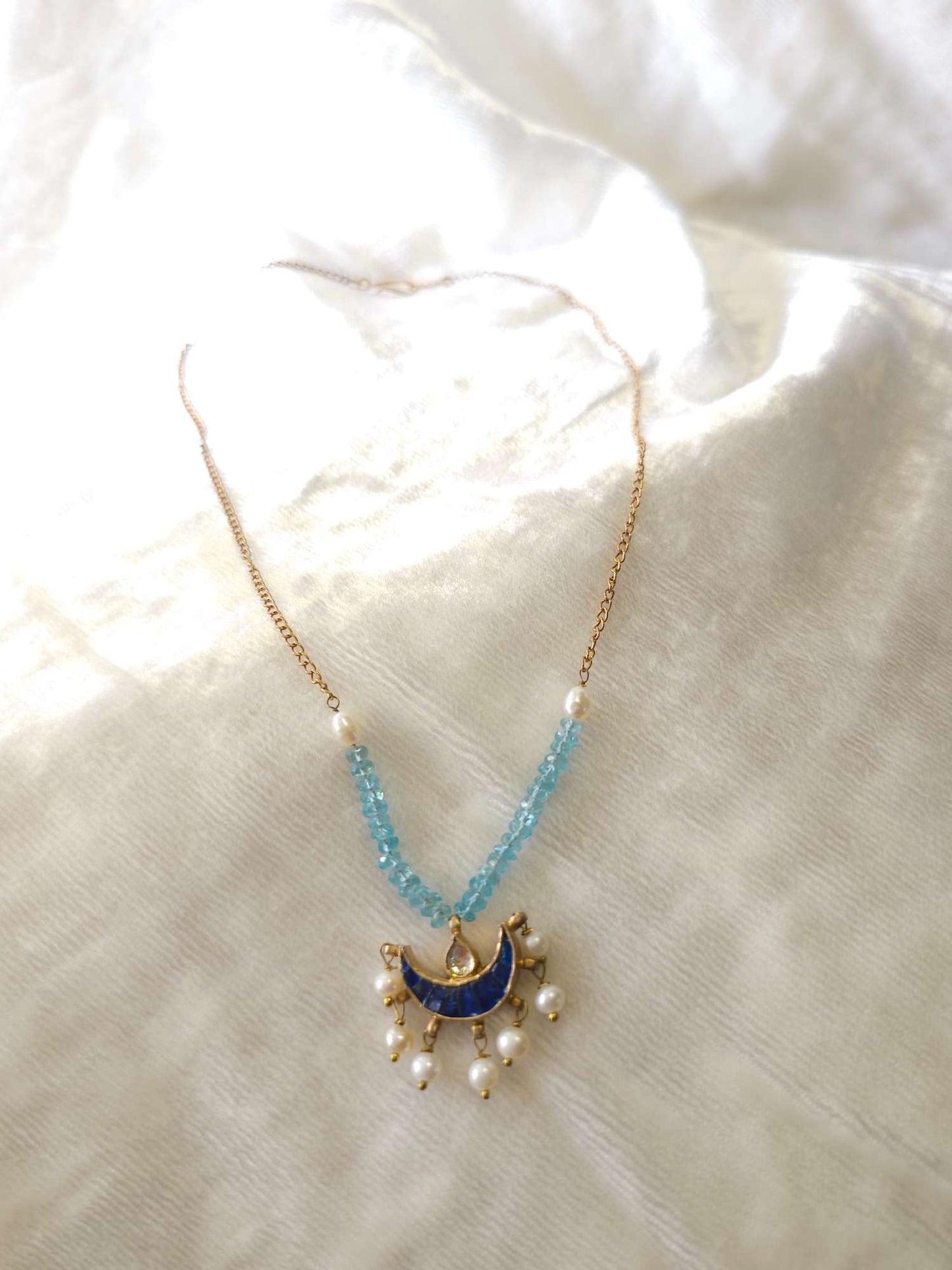 Blue topaz chain necklace