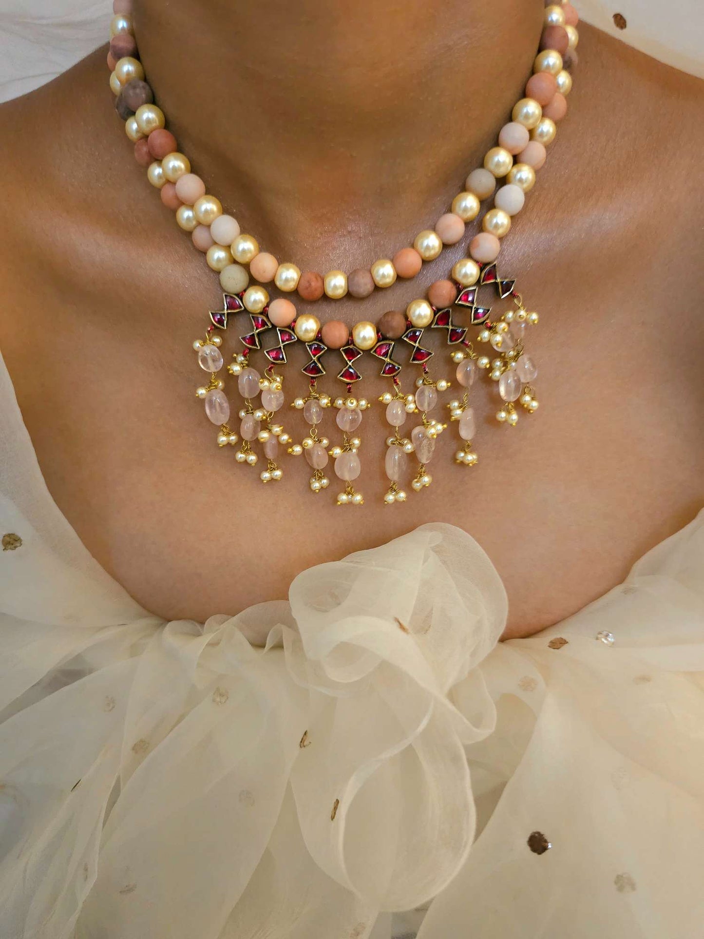 Pampa blush necklace