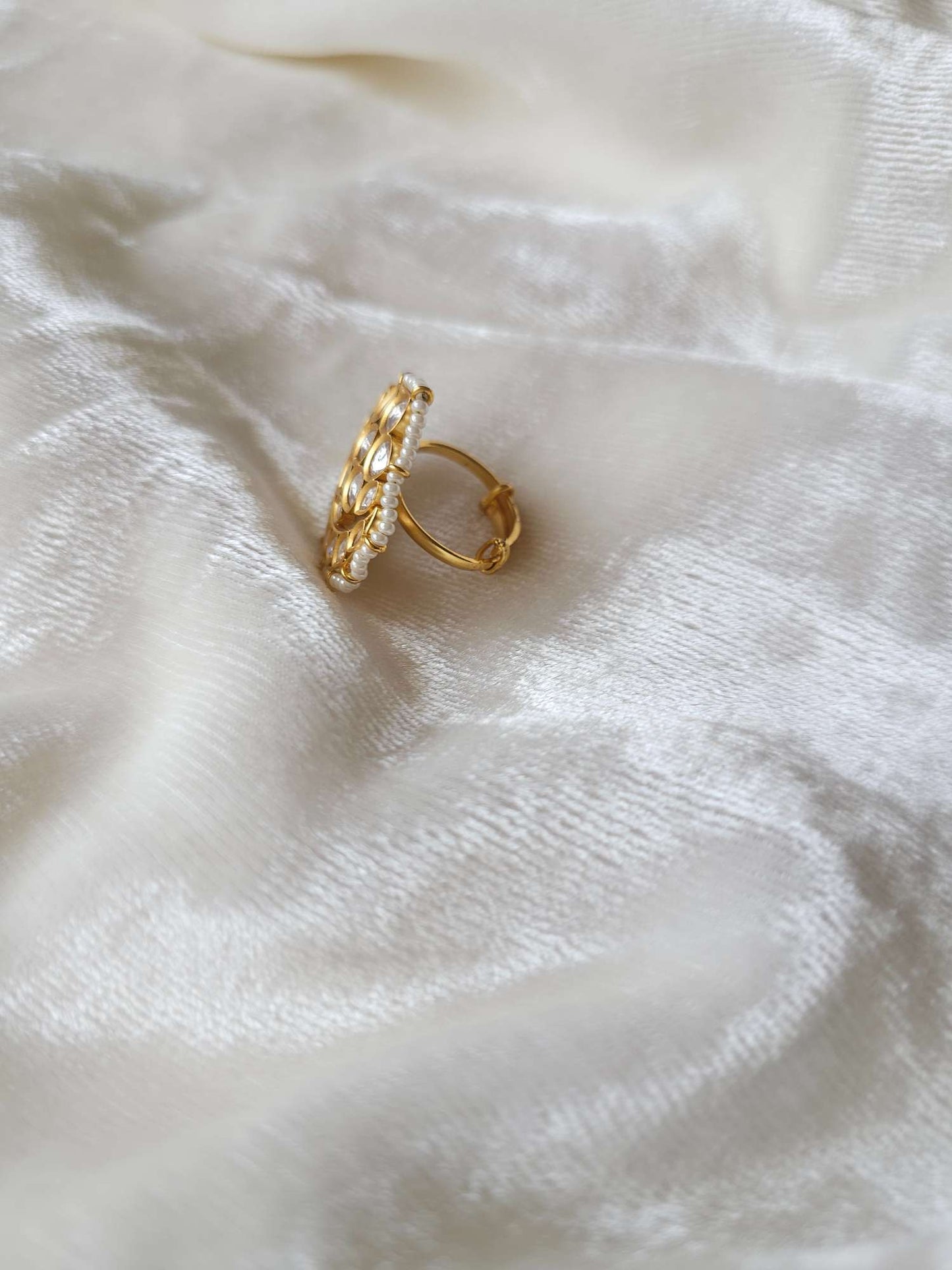 Kundan cocktail ring