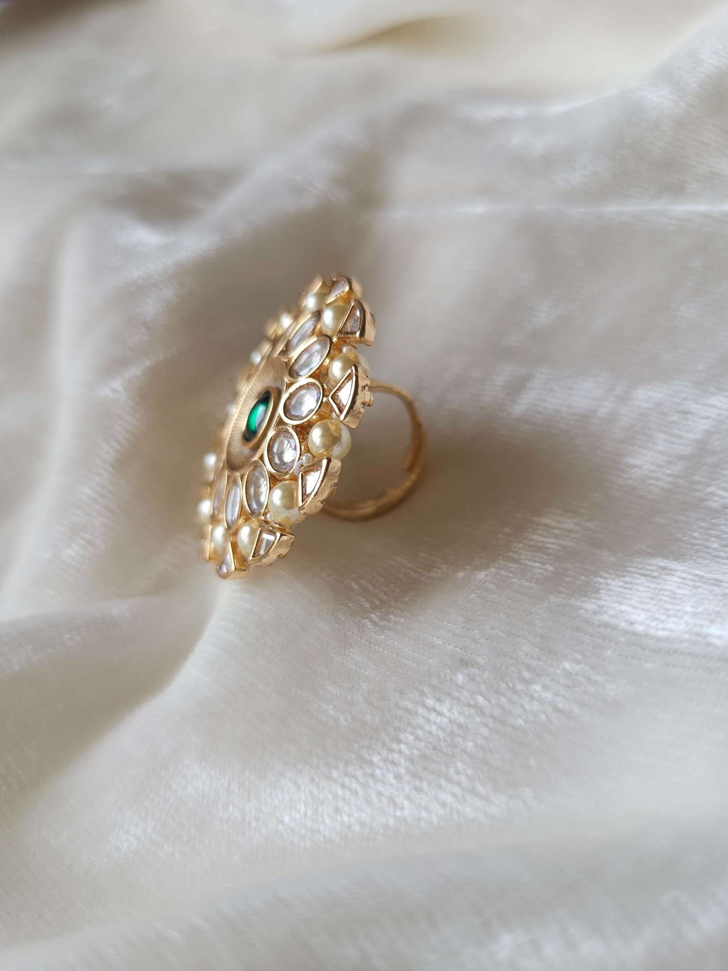 Kundan cocktail ring