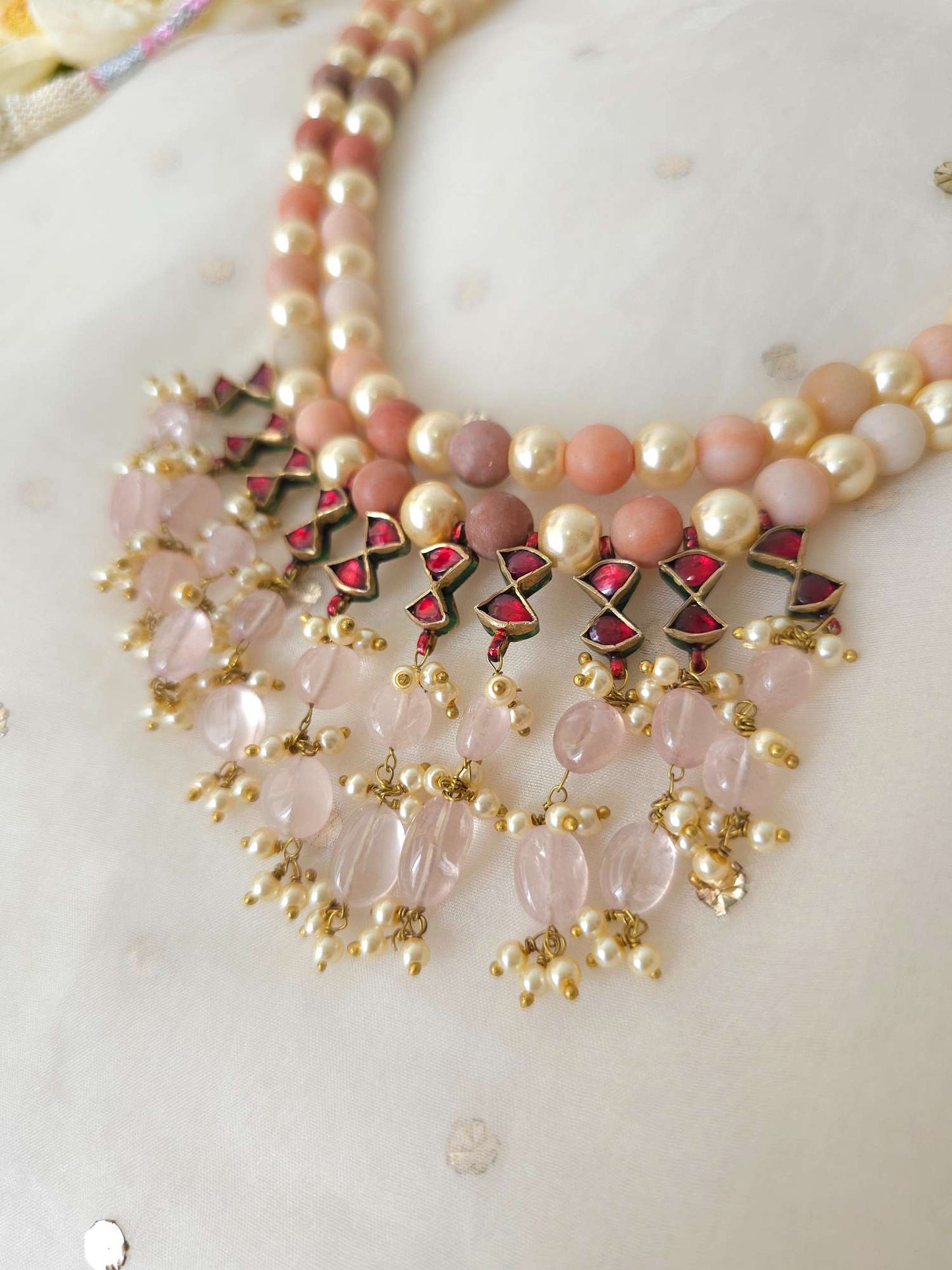Pampa blush necklace