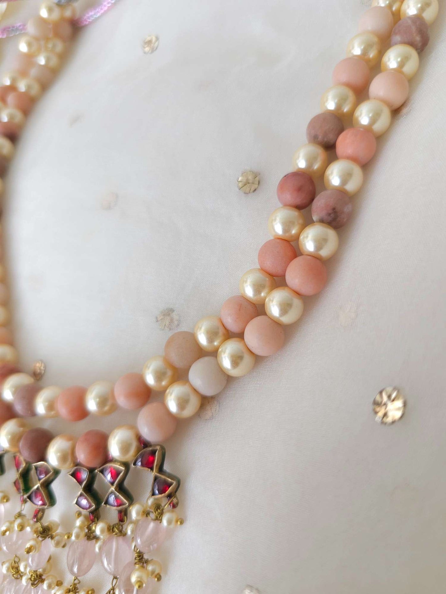 Pampa blush necklace