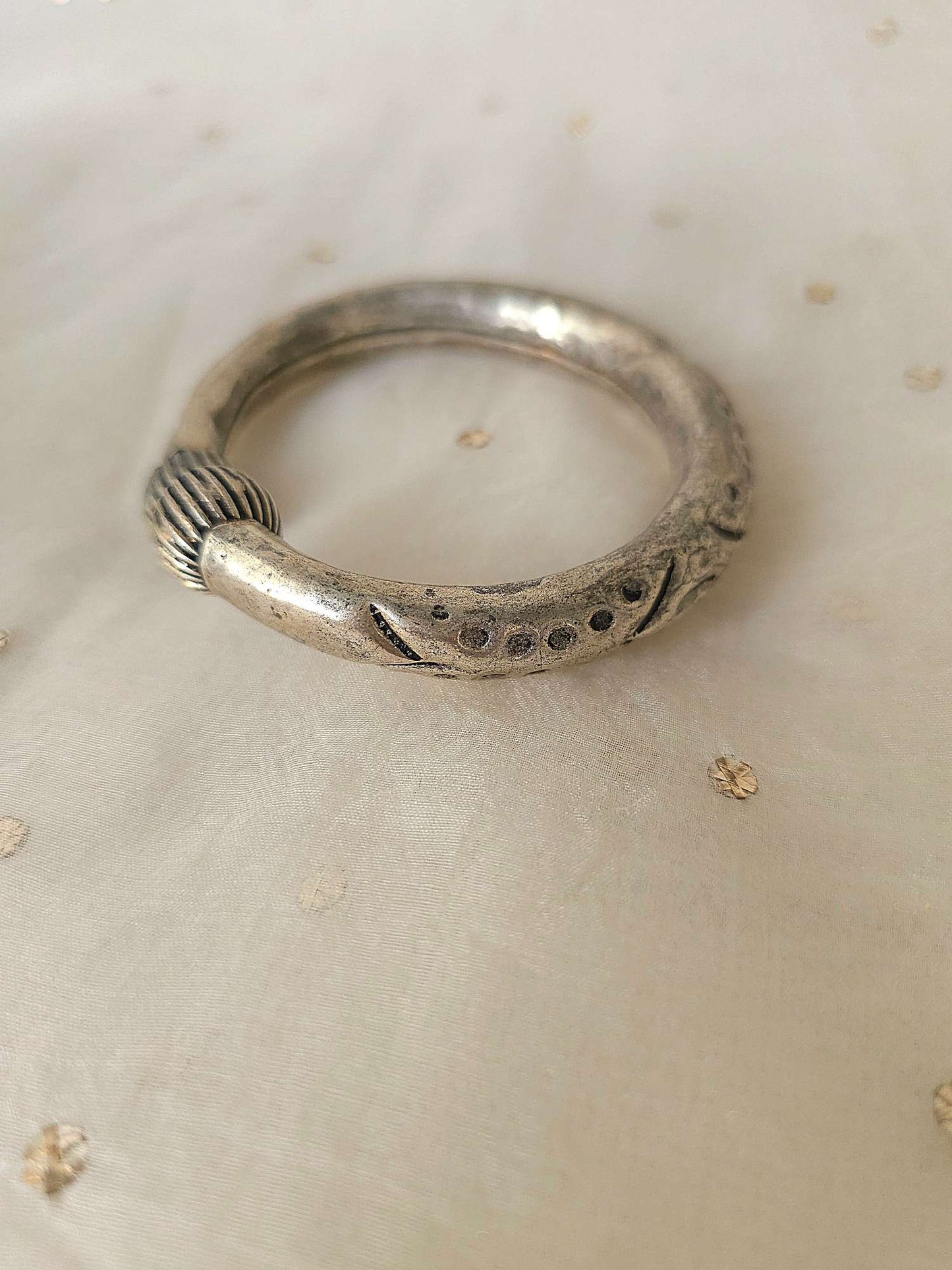 Oxidized bangle