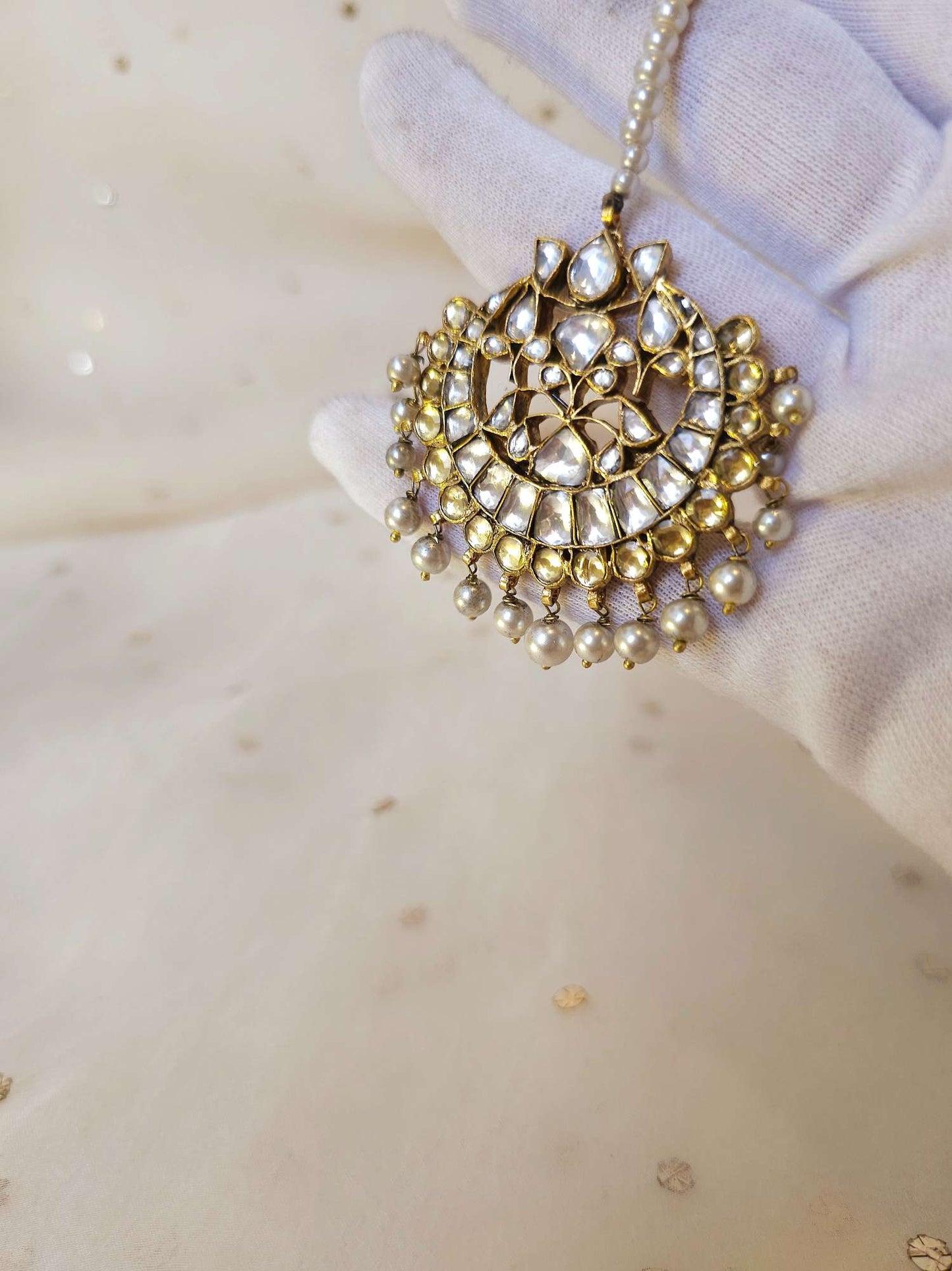 Jagmandir chand tika