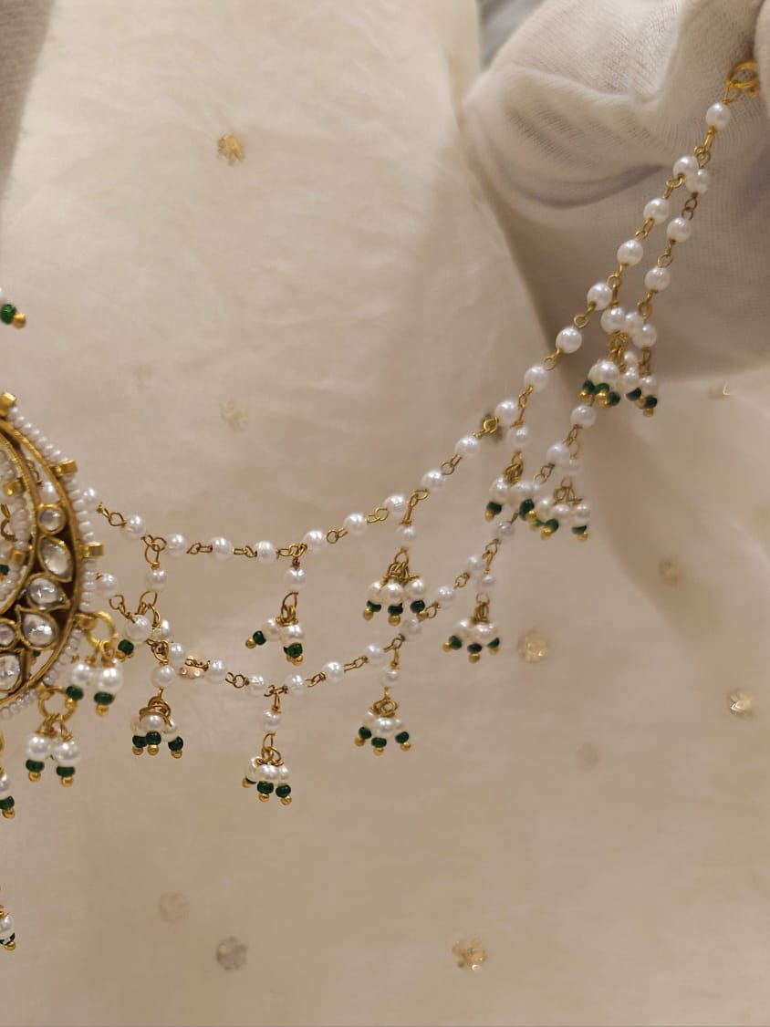 Jantar mantar ear chain