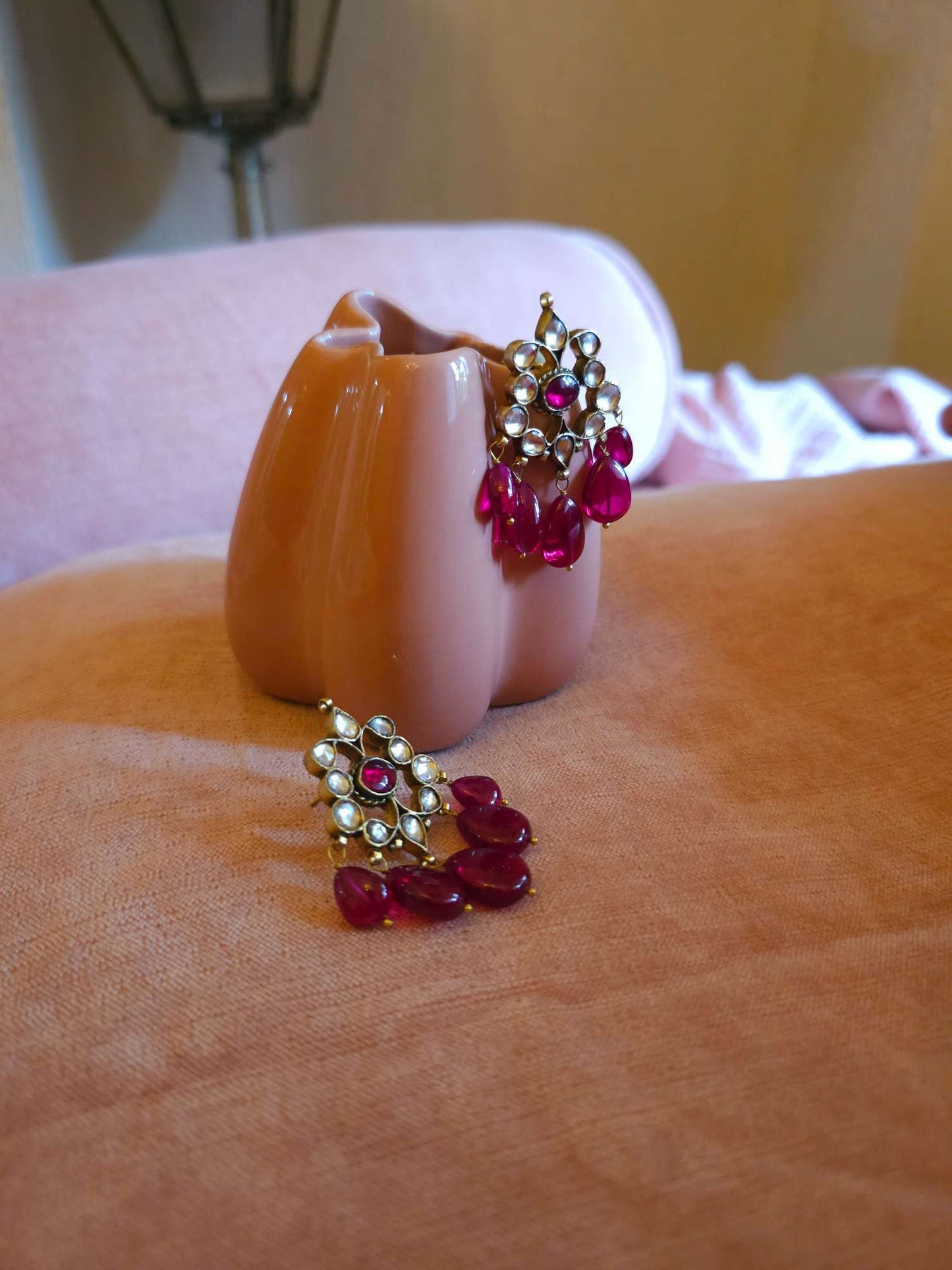 Shiraz lumi spinel studs
