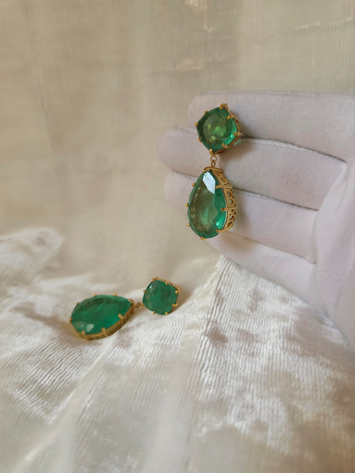 Maniharo ka green earrings