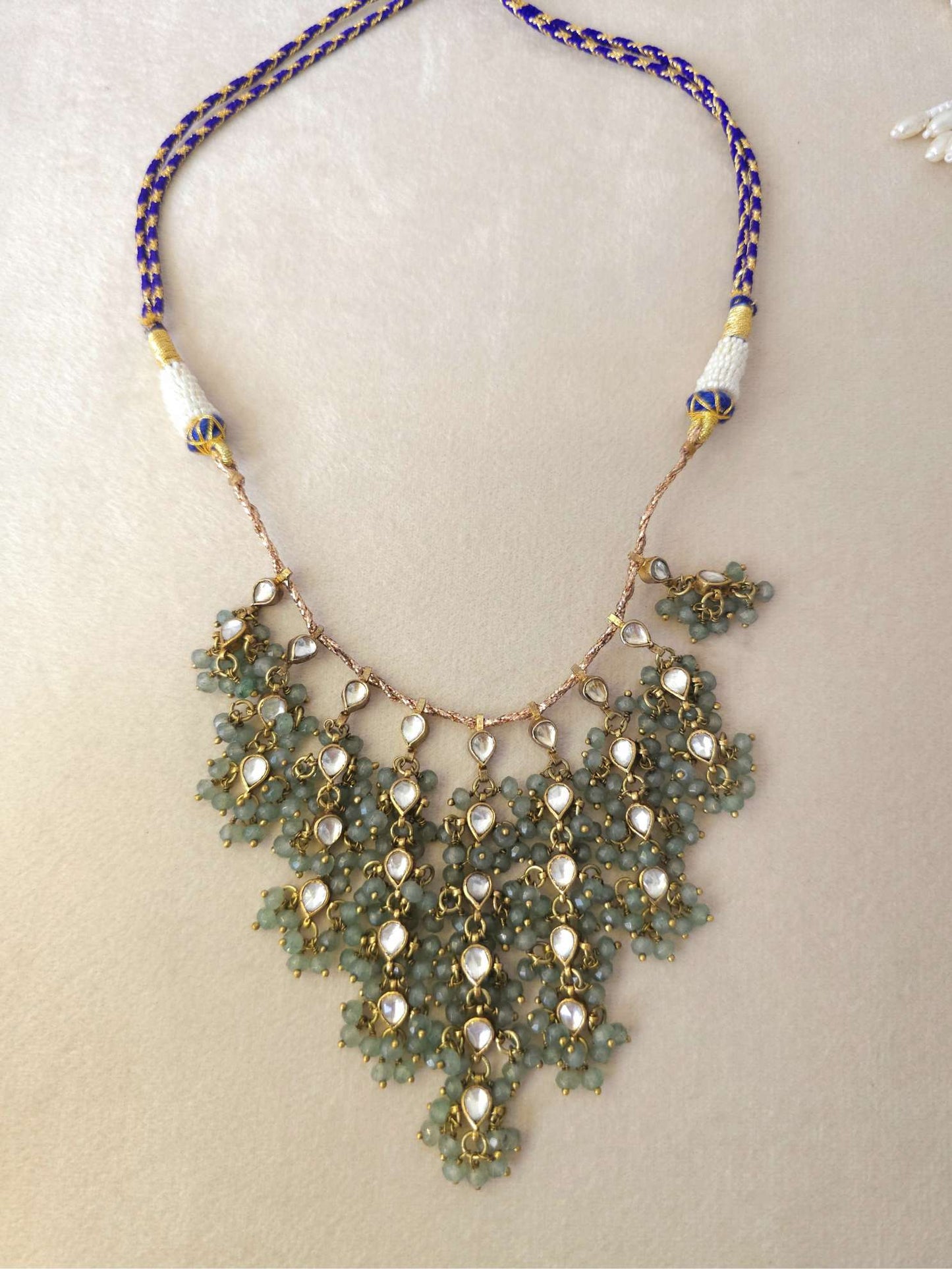 Muscat berry necklace