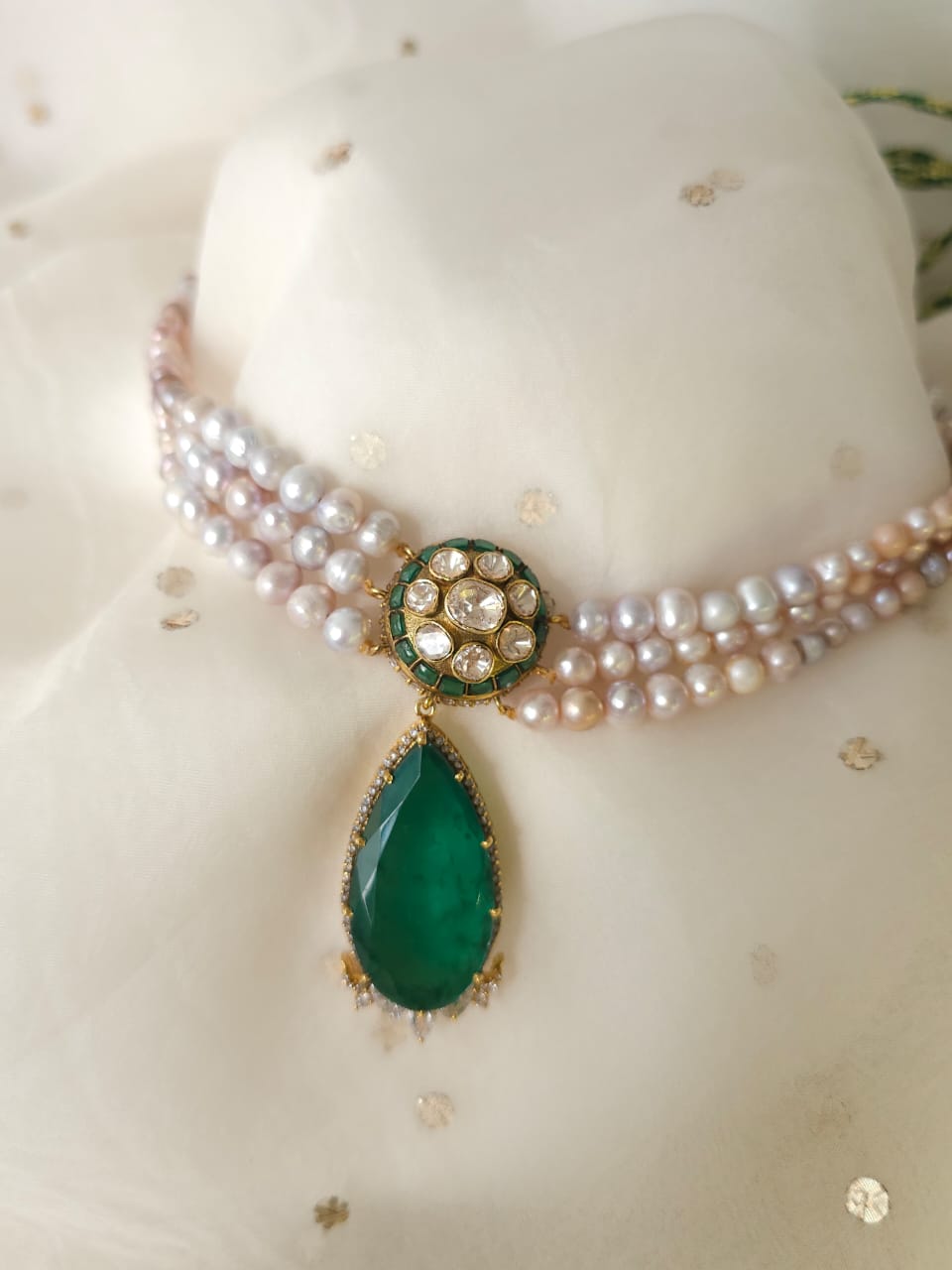 Jayapura silver choker necklace