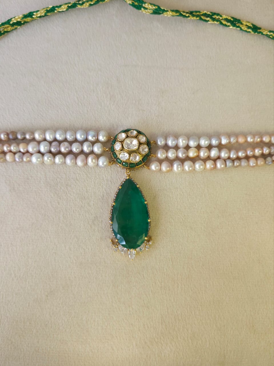 Jayapura silver choker necklace
