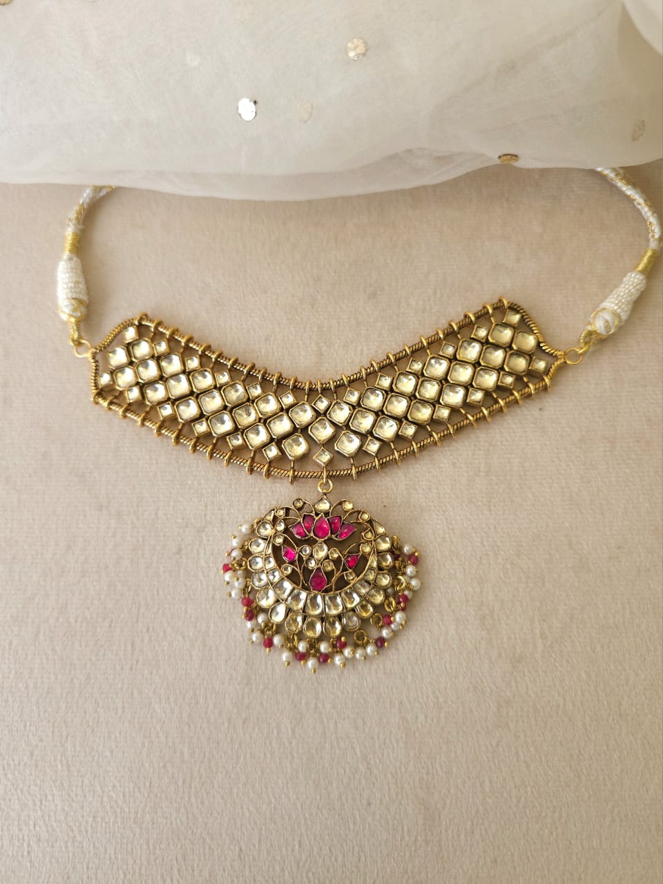 Rakta kamal necklace
