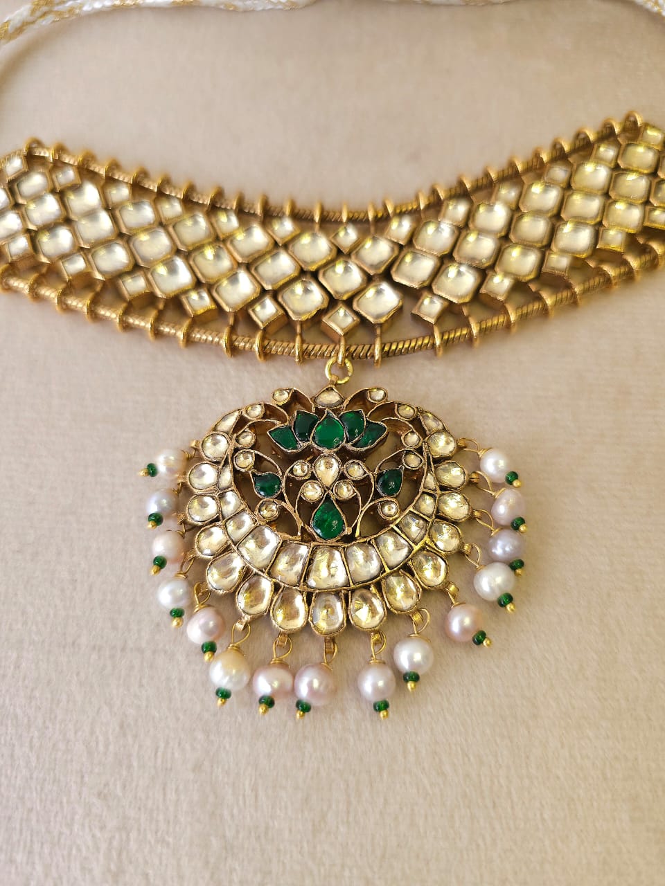 Paan kamal necklace