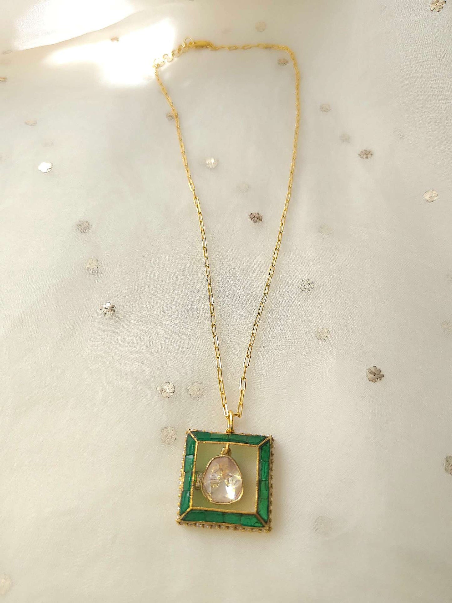 The third gate chain necklace