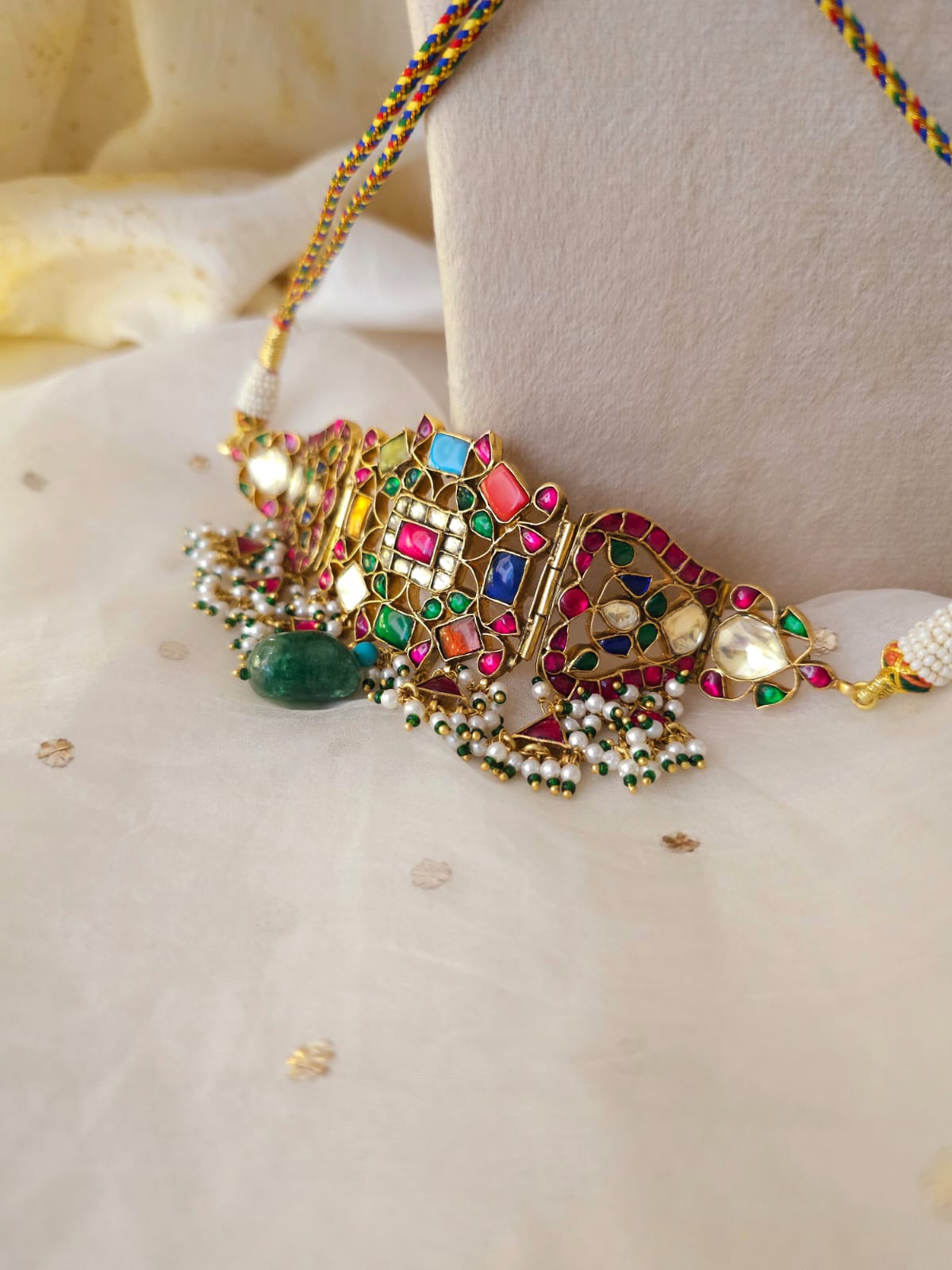 Navratan d'art necklace