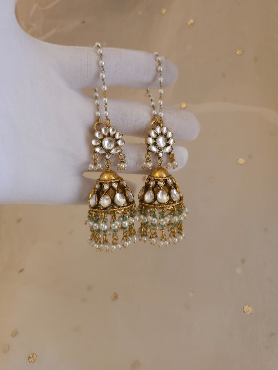 Jantar mantar jhumks