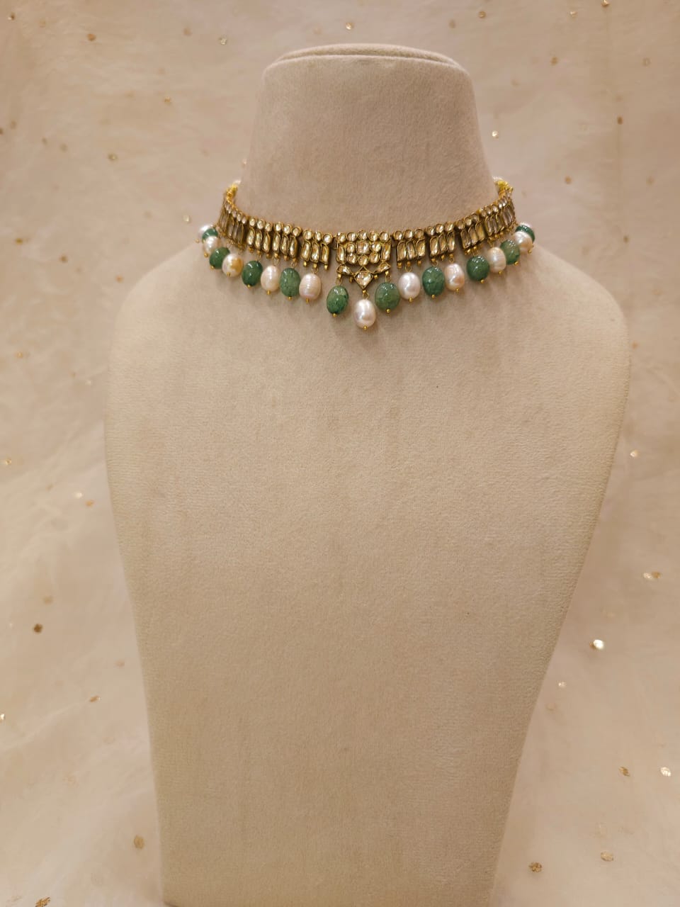 Falak haar pearl necklace