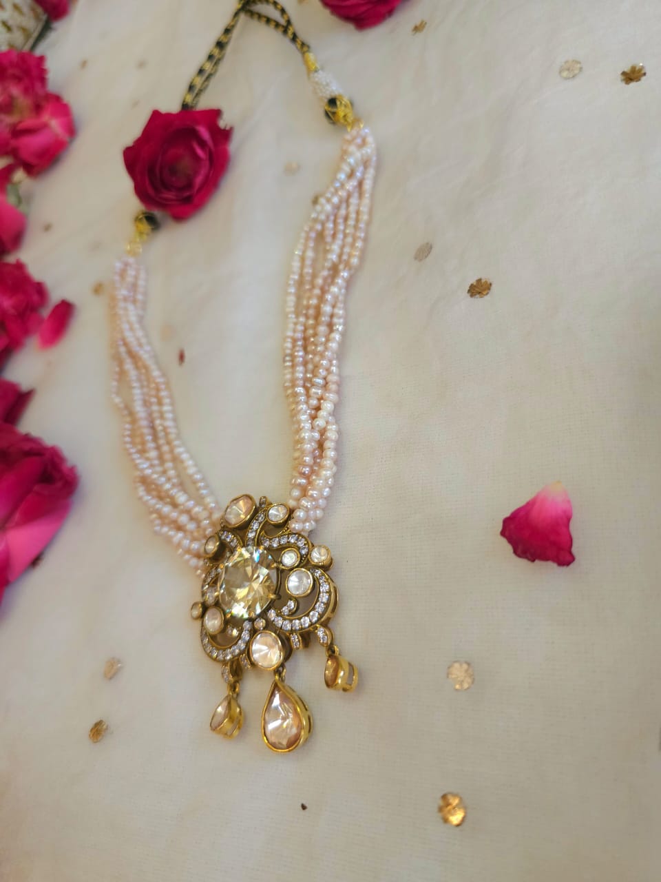Victoria dawn silver necklace