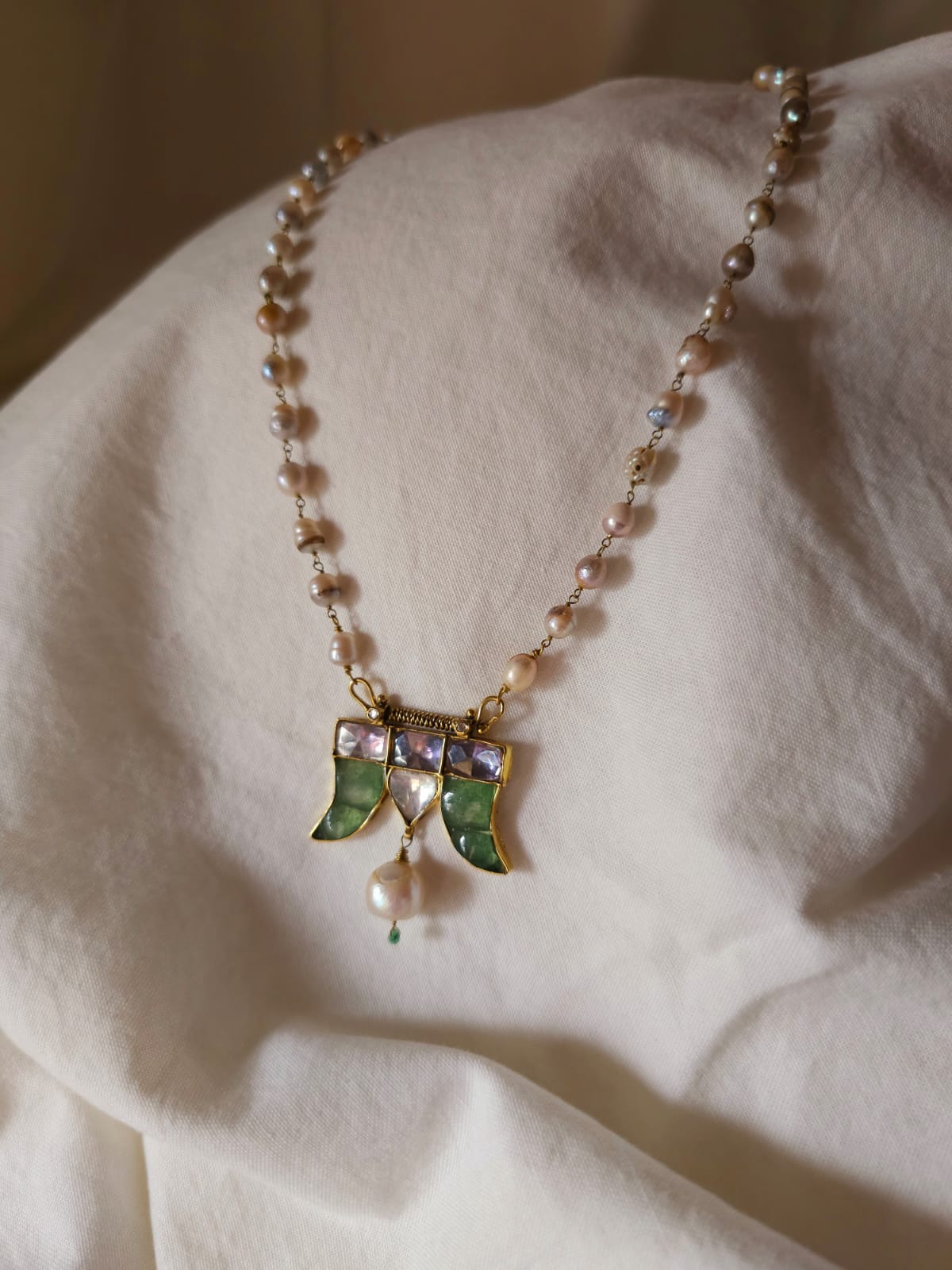 Khimsar oasis pendant necklace