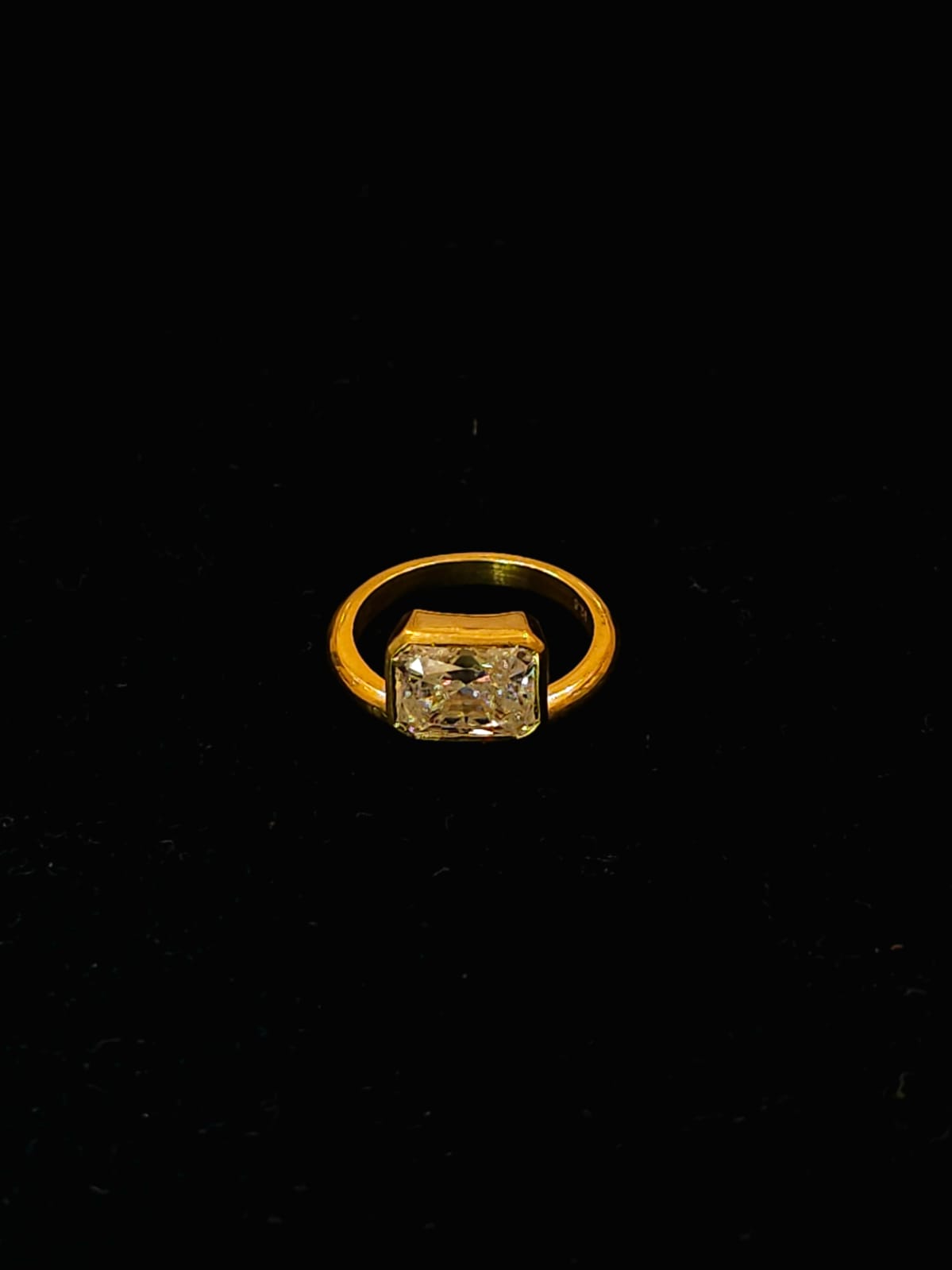 Octagon moissanite diamond ring