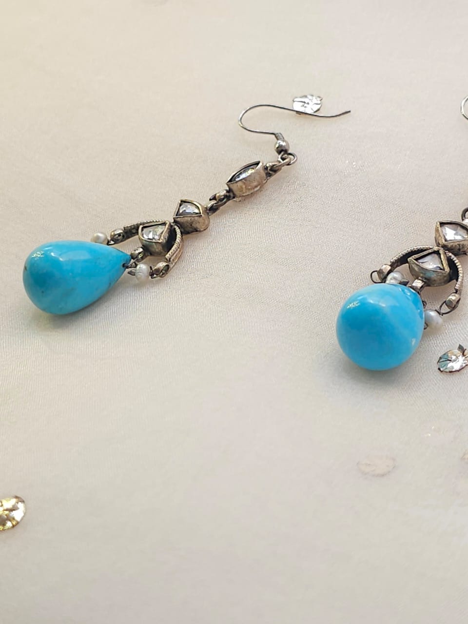 Globlue turquoise earrings