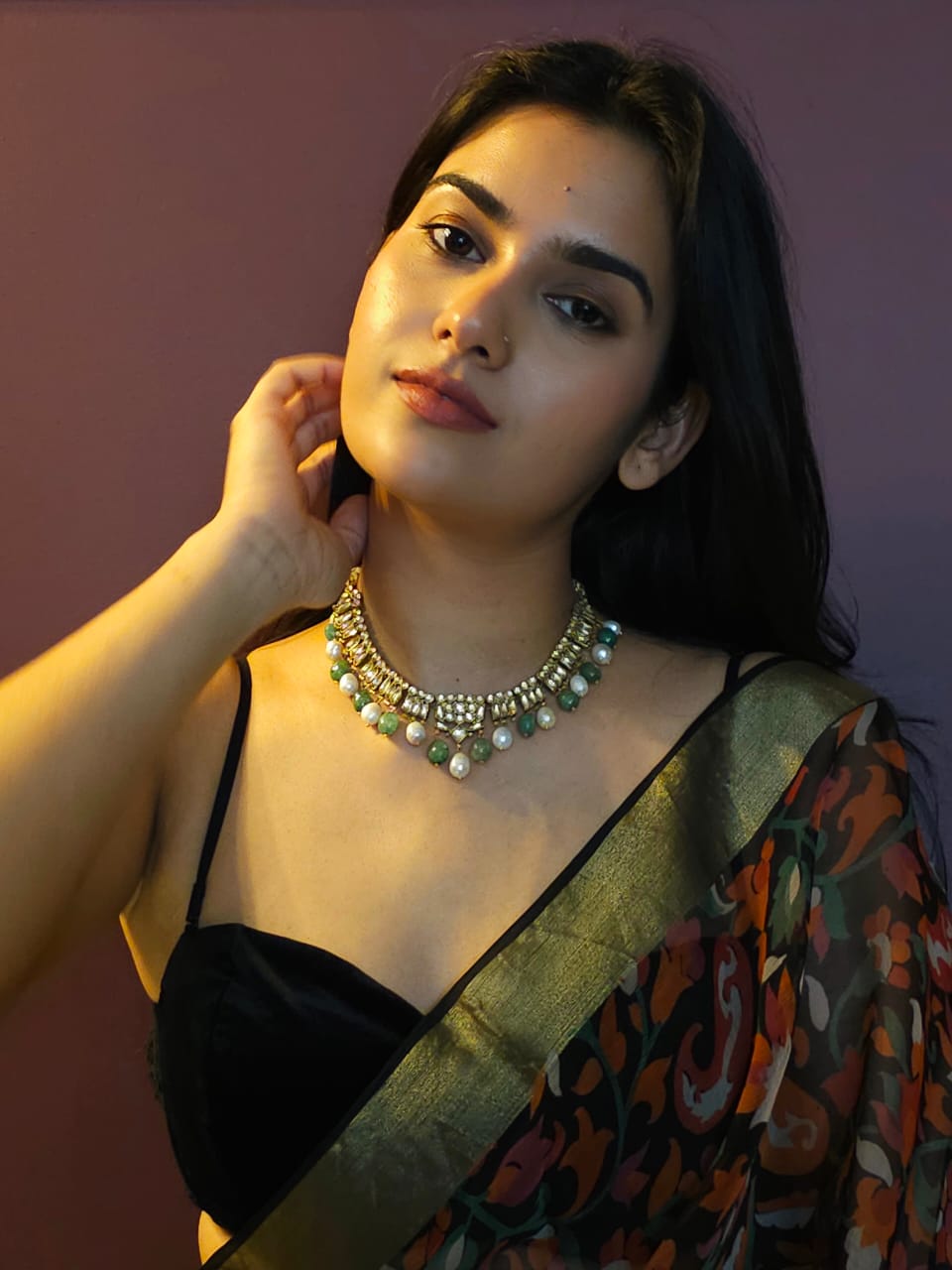 Falak haar pearl necklace
