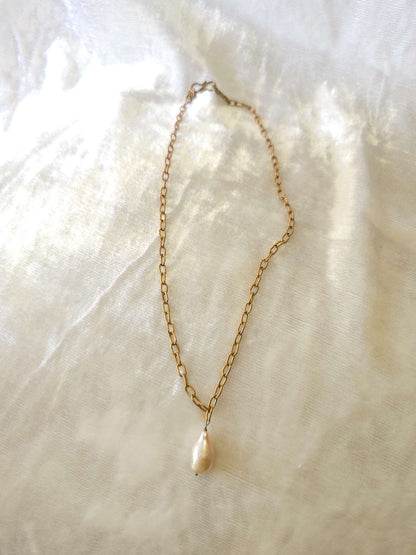 Baroque pearl chain necklace
