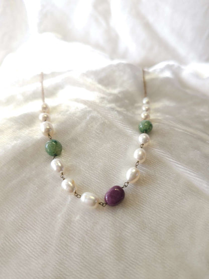 Taravali Pearl unisex Necklace 1