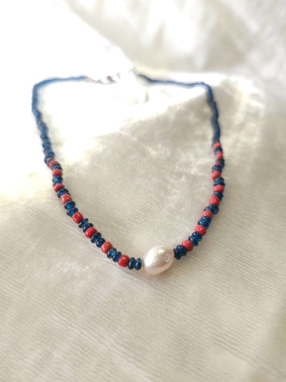 Red beach pearl necklace