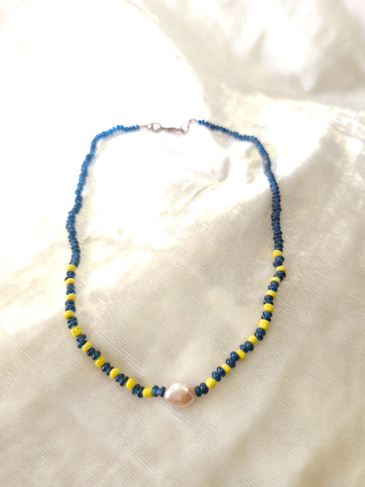 Blue beach pearl necklace 2