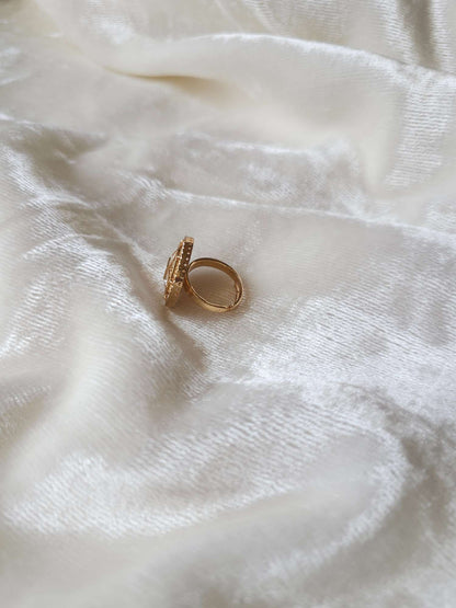 Kundan cocktail ring