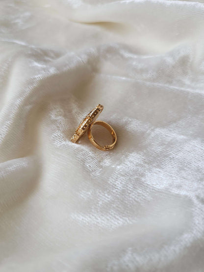 Kundan cocktail ring