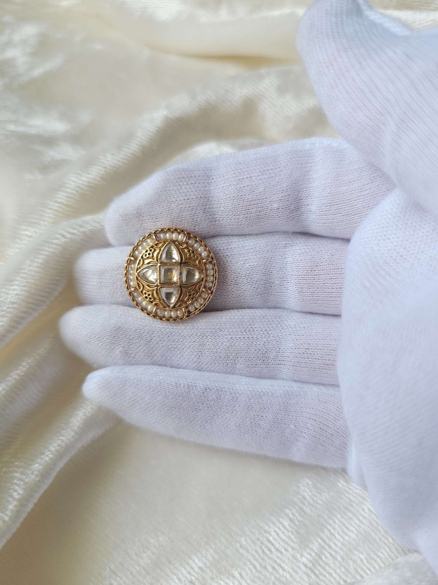 Kundan cocktail ring