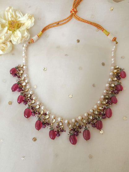 Agara apple necklace