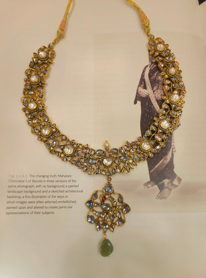 Pepper queen antique necklace