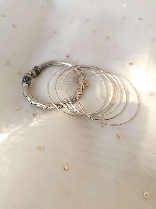Oxidized bangle combo