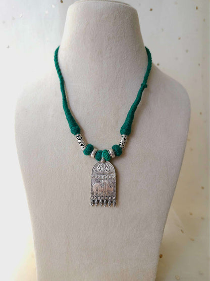 Oxidized necklace