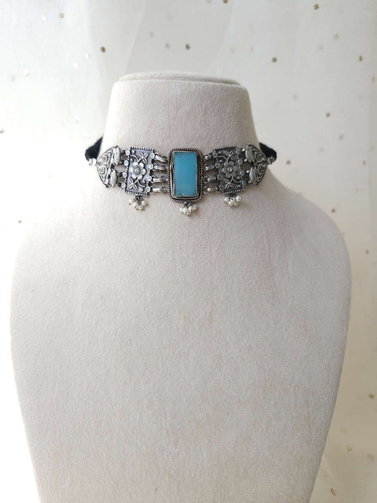 Oxidized necklace