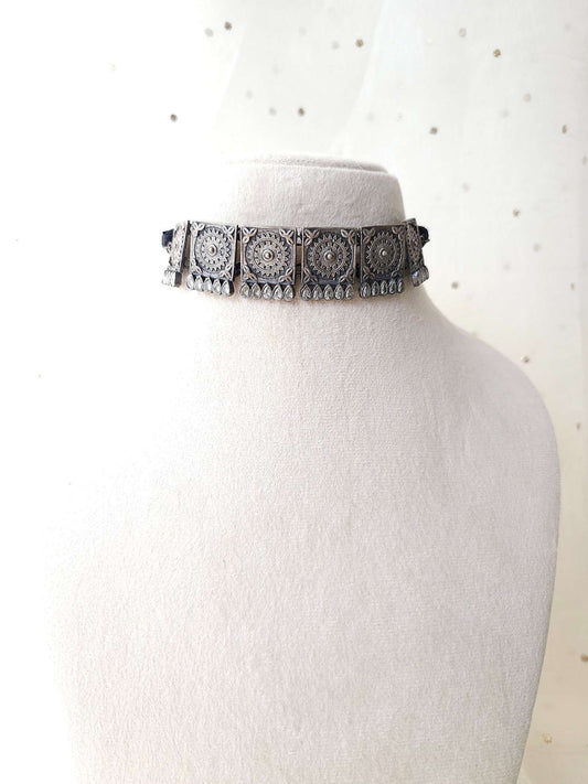 Oxidized necklace