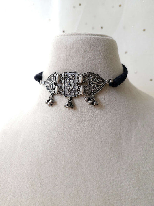 Oxidized necklace