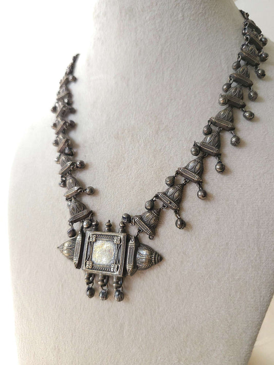 Oxidized necklace