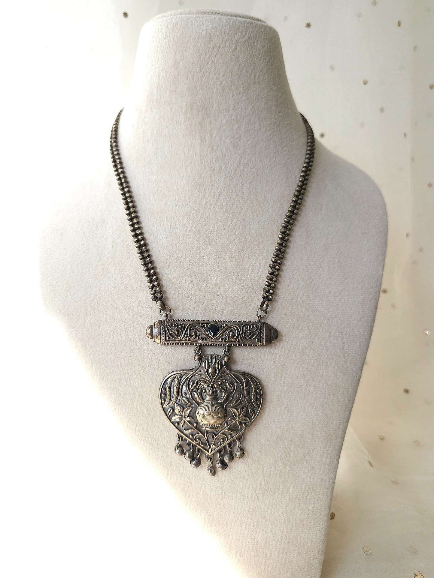 Oxidized necklace