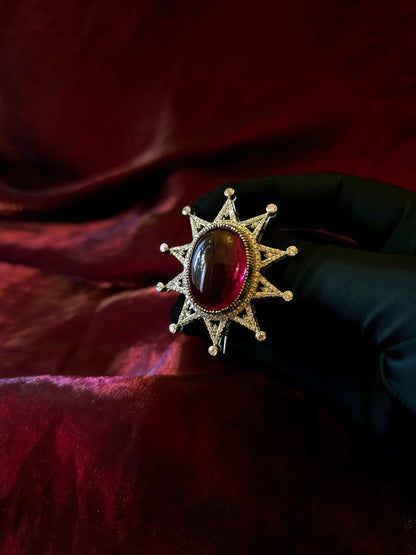 Rajaratna silver brooch