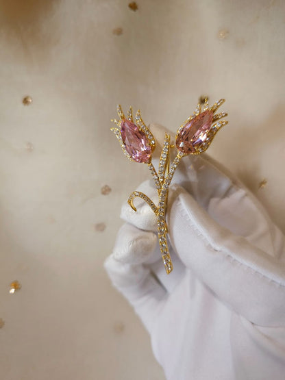 Florosa silver brooch