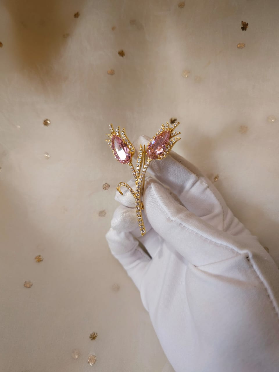 Florosa silver brooch