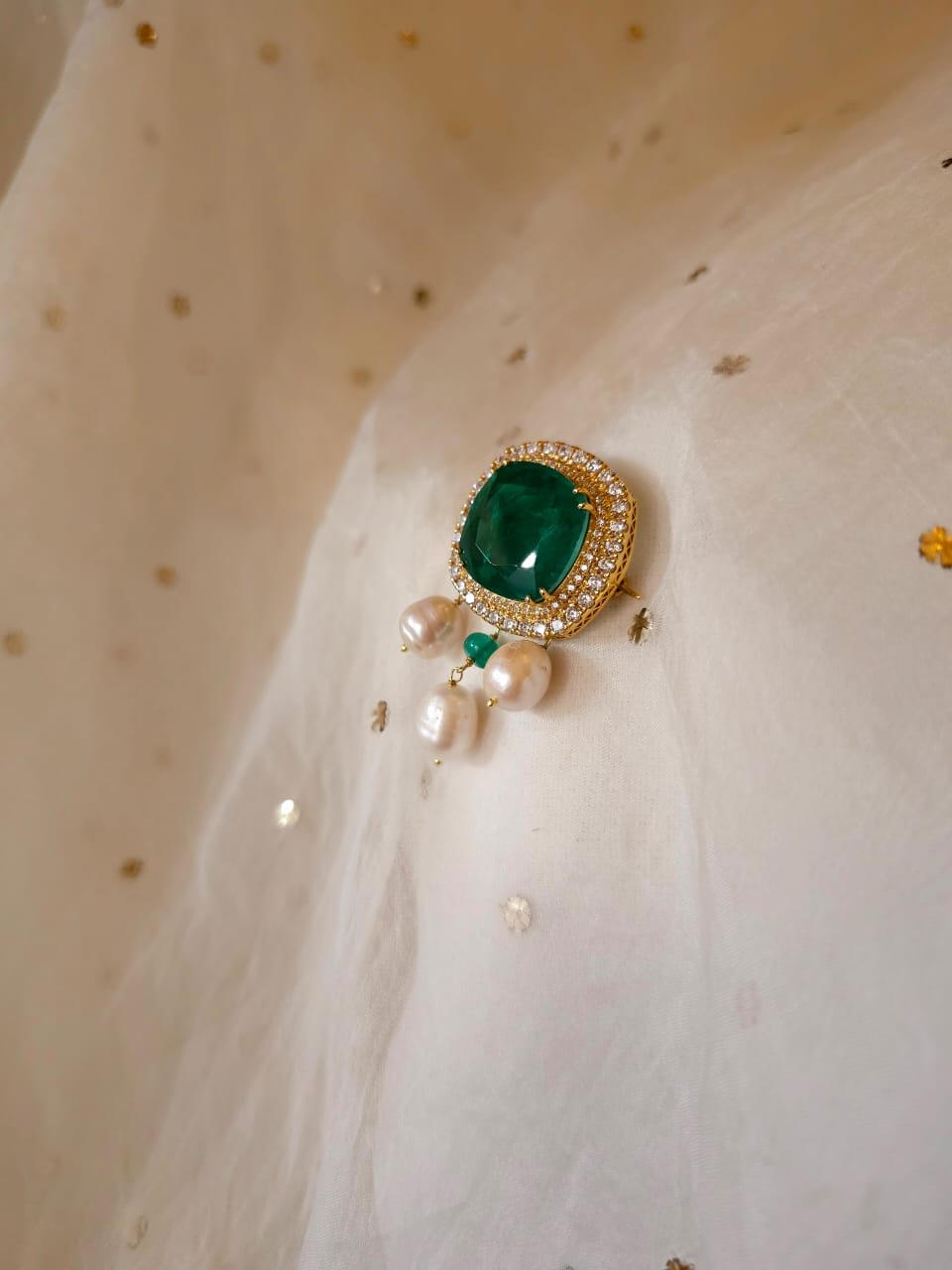 Jayapura silver brooch