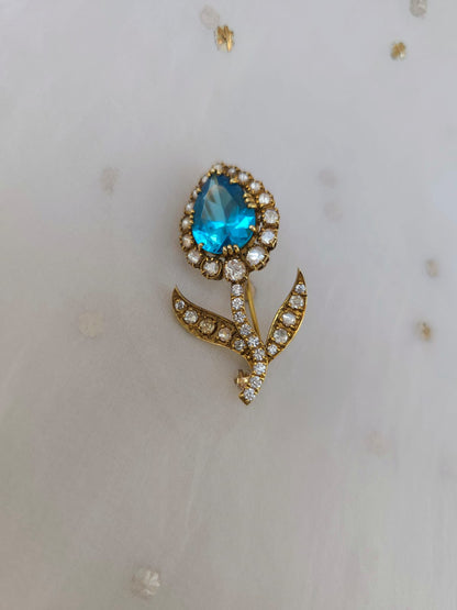 Cyan tamara silver brooch