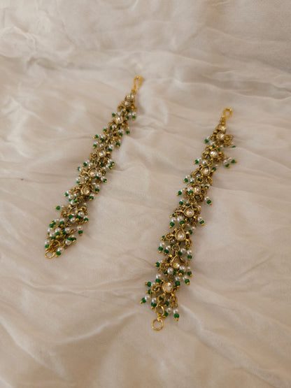 Madhuvan ear chain