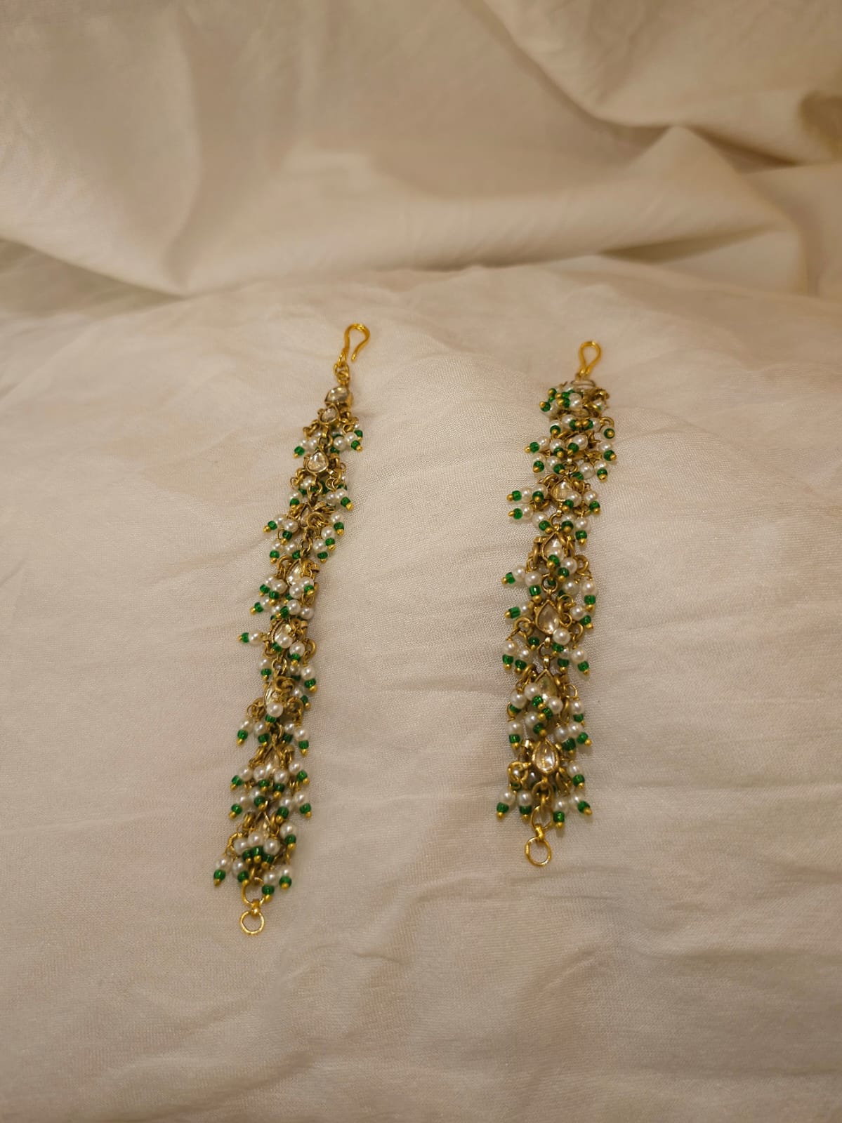 Madhuvan ear chain