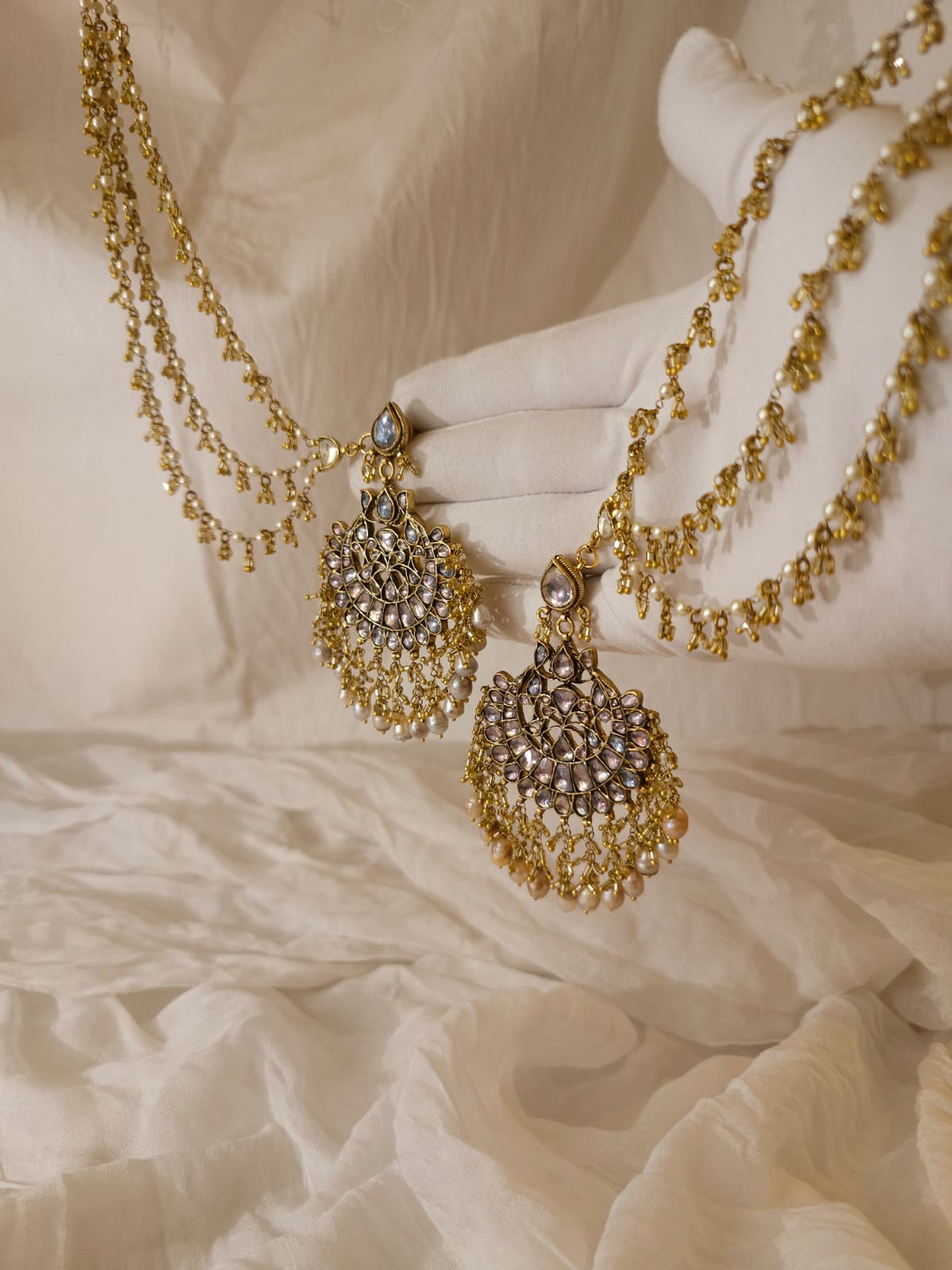 Golden belle fairy earchain